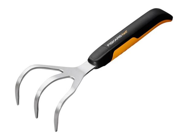 Fiskars Xact™ Cultivator