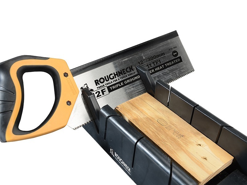 Roughneck R12F Mitre Box & Hardpoint Tenon Saw Set 300mm (12in) 11 TPI - Image 2